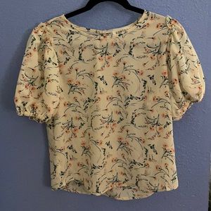 Last Chance Item! Beautiful Kontrol blouse size M, floral pattern